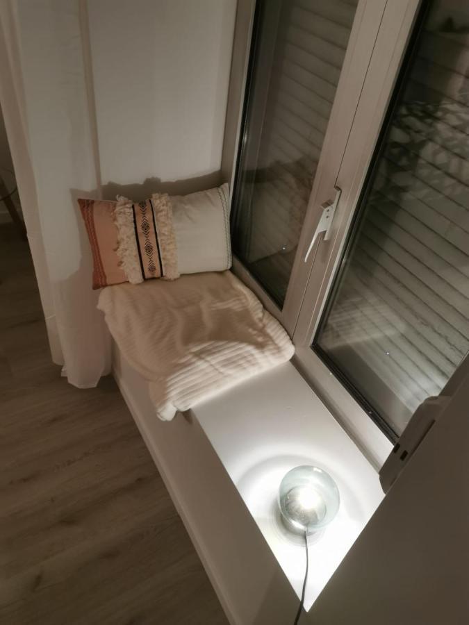 Studio Cosy Et Renove A 2 Pas Gare Reims Centre - Rue Apartman Kültér fotó